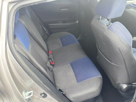 2017 Toyota C-HR - photo 3