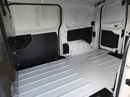 2021 Citroen Dispatch - photo 18