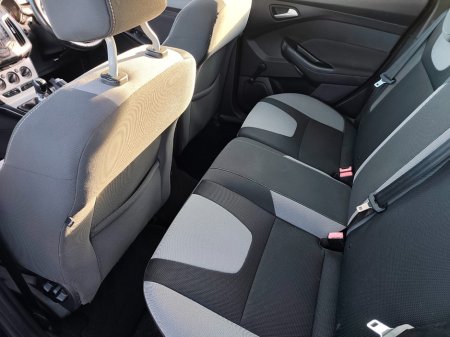 2014 Ford Focus - photo 11