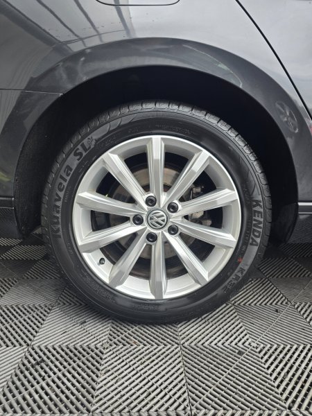 2018 Volkswagen Passat - photo 10