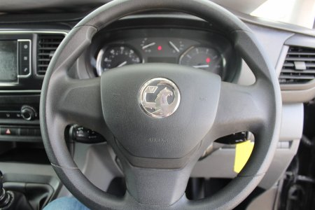 2023 Vauxhall Vivaro - photo 16