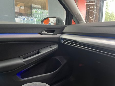 2024 Volkswagen Golf - photo 15