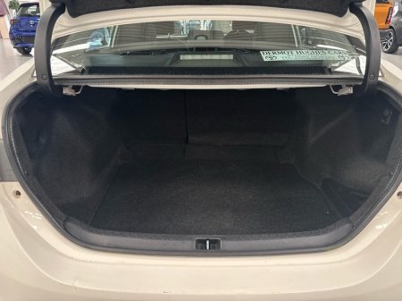 2016 Toyota Corolla - photo 10