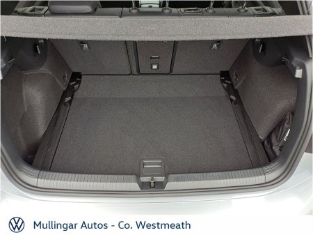 2026 Volkswagen Golf - photo 10