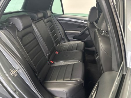 2020 Volkswagen Golf - photo 19