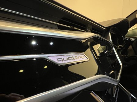 2020 Audi S6 - photo 25