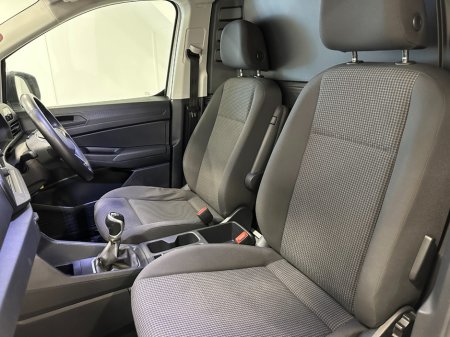 2023 Volkswagen Caddy - photo 24