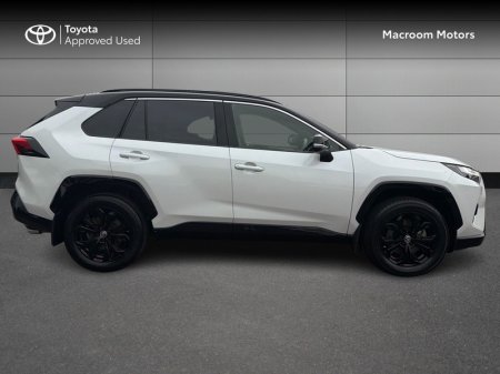 2024 Toyota RAV4 - photo 3