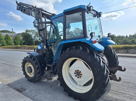 2000 New Holland TS100 - photo 3