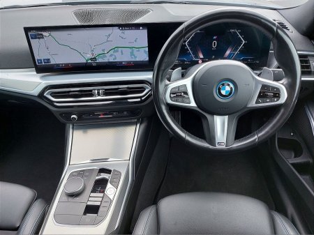 2024 BMW 3-Series - photo 5