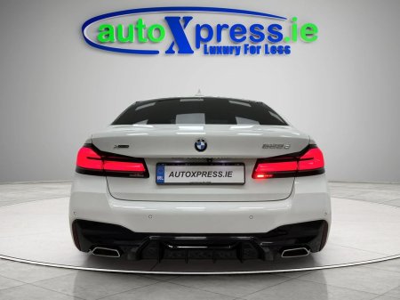 2021 BMW 5-Series - photo 11