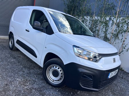 2023 Fiat Doblo - photo 2