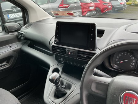 2023 Fiat Doblo - photo 13