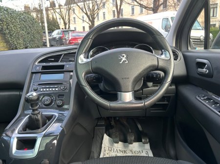 2017 Peugeot 5008 - photo 20