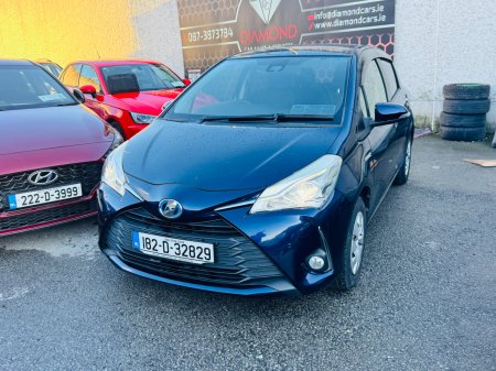 2018 Toyota Vitz - photo 3