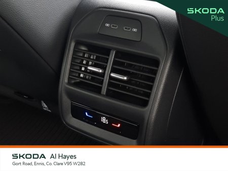 2026 Skoda Superb - photo 3
