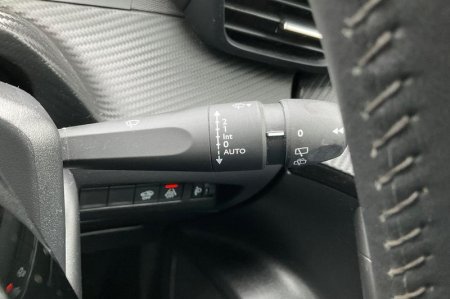 2023 Peugeot 2008 - photo 15