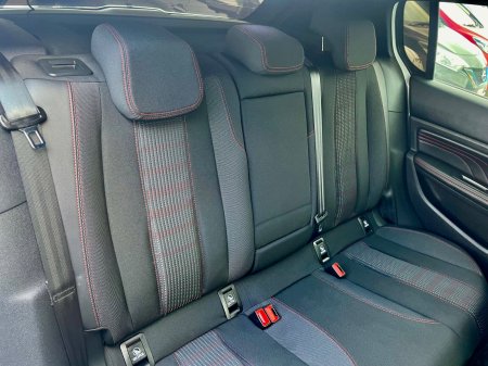 2018 Peugeot 308 - photo 18
