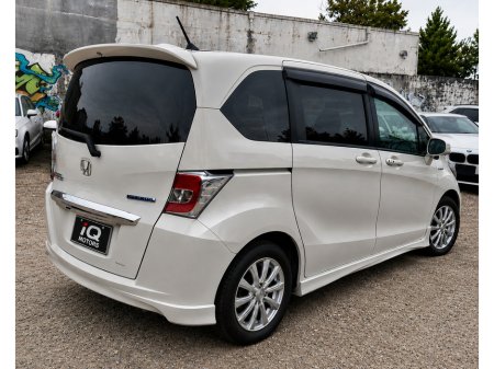 2015 Honda Freed - photo 4
