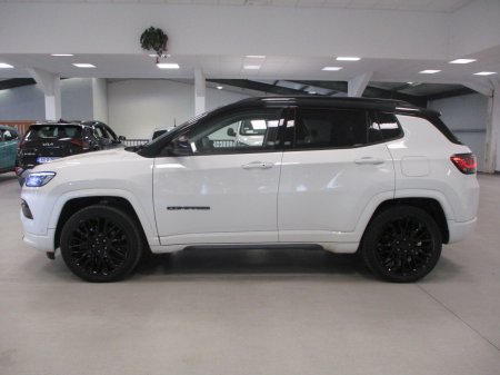 2022 Jeep Compass S-Model 1.3 GSE PHEV eAWD AT 240HP