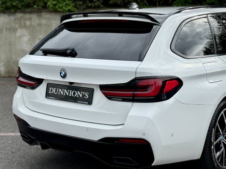 2023 BMW 5-Series - photo 6
