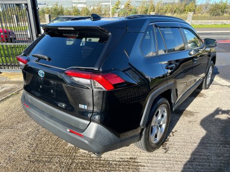 2021 Toyota RAV4 - photo 7