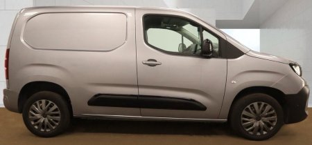 2024 Peugeot Partner - photo 3
