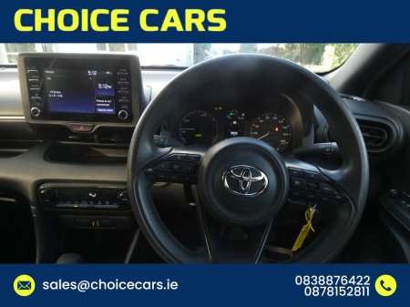 2021 Toyota Yaris - photo 9
