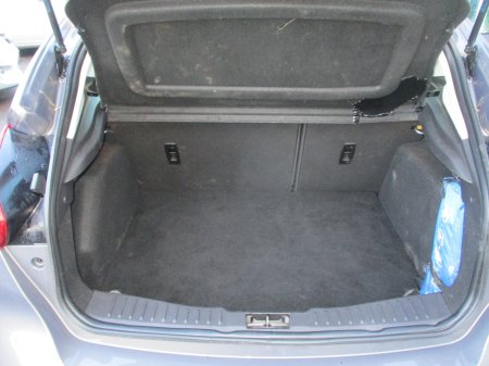 2016 Ford Focus - photo 15