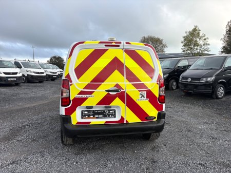 2020 Peugeot Partner - photo 5