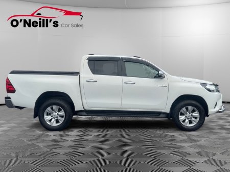 2020 Toyota Hilux - photo 5