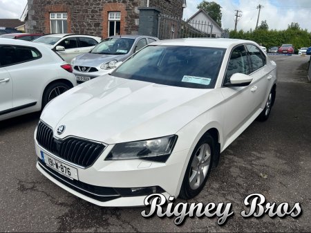 2019 Skoda Superb - photo 3