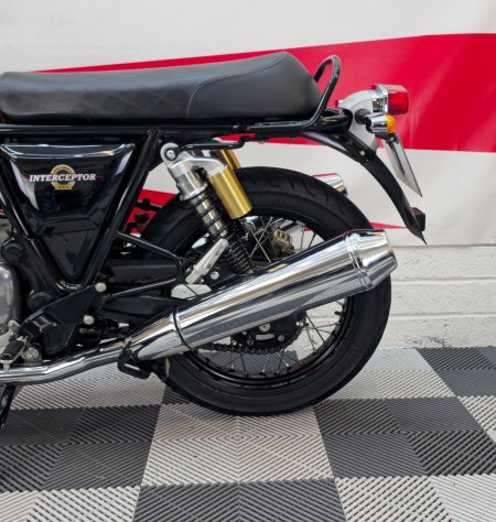 2025 ROYAL ENFIELD Interceptor 650 - photo 18