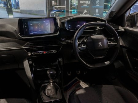 2023 Peugeot 2008 - photo 18