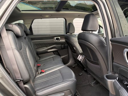 2024 Kia Sorento - photo 13