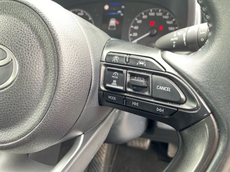 2024 Toyota Yaris - photo 13