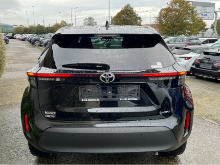 2025 Toyota Yaris Cross - photo 6