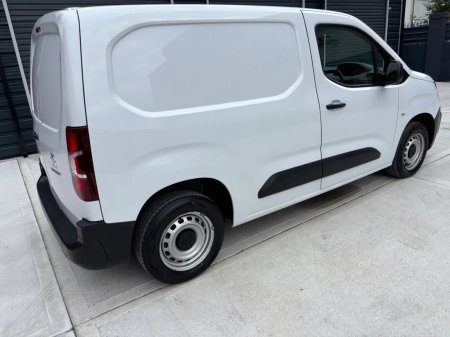 2023 Peugeot Partner - photo 7