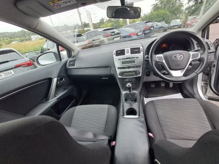 2014 Toyota Avensis - photo 12