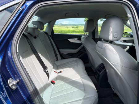 2019 Audi A4 - photo 15