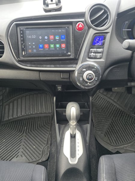 2012 Honda Insight - photo 10