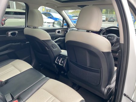 2024 Kia Sorento - photo 23