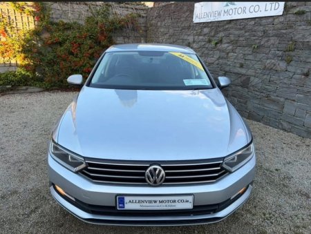 2017 Volkswagen Passat - photo 5