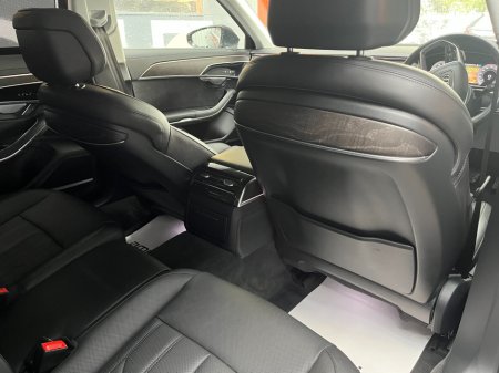 2024 Audi A8 - photo 19