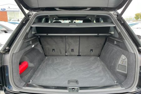 2026 Volkswagen Touareg - photo 21