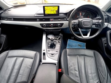 2017 Audi A4 - photo 14
