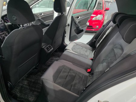 2018 Volkswagen Golf - photo 15