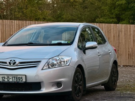 2012 Toyota Auris - photo 6