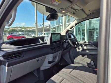 2026 Ford Transit Custom - photo 8