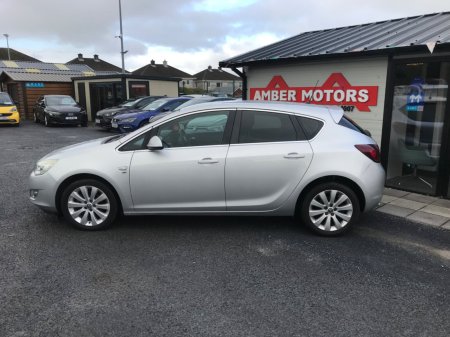 2011 Opel Astra - photo 15